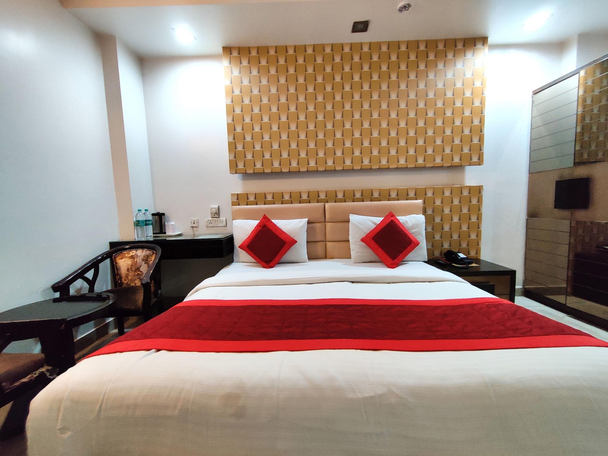Stay At Hotel Pride, Delhi, Near Karol Bagh Metro Delhi (National Capital Territory of India) Dış mekan fotoğraf
