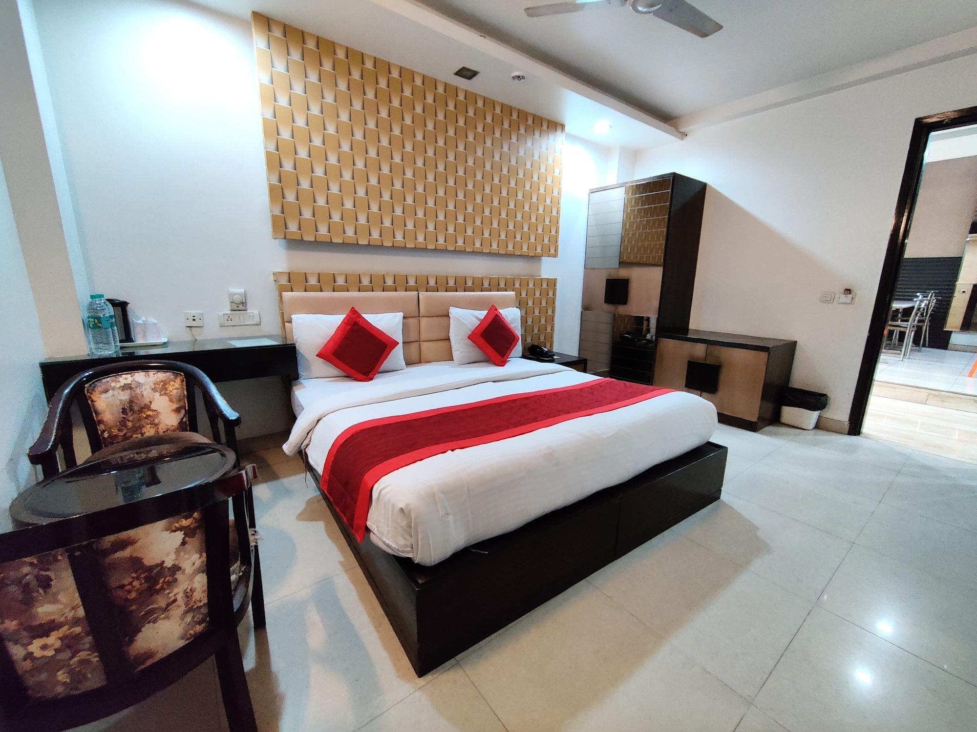 Stay At Hotel Pride, Delhi, Near Karol Bagh Metro Delhi (National Capital Territory of India) Dış mekan fotoğraf